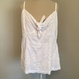 Old Navy Tie Front Woman’s Eyelet Cami